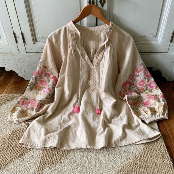 New Embroidered Bohemian Tassel Blouse - Picture 3 of 5